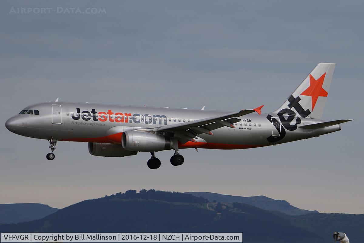 VH-VGR, 2010 Airbus A320-232 C/N 4257, JQ235 from  AKL