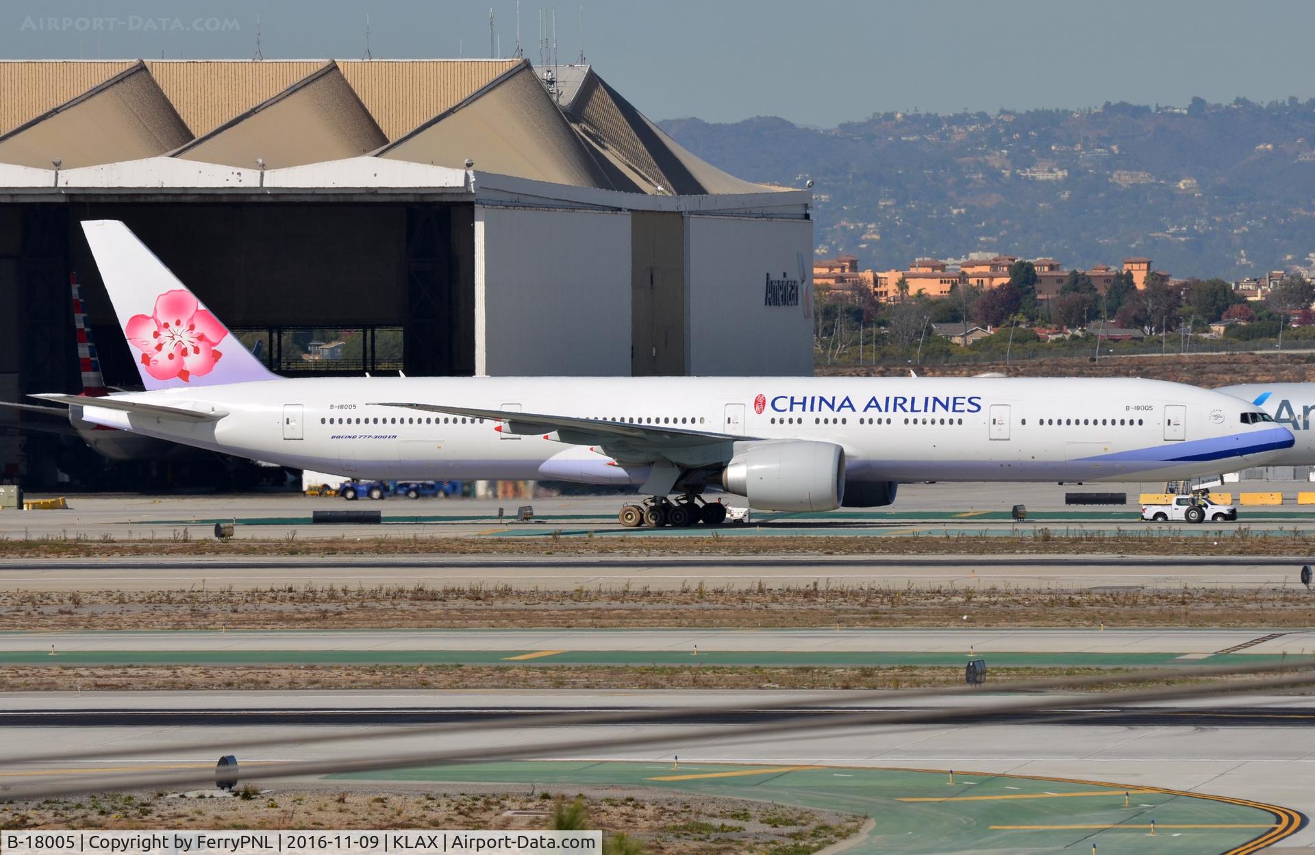 B-18005, 2015 Boeing 777-309/ER C/N 43979, China Airlines B773 taxying to its gate.