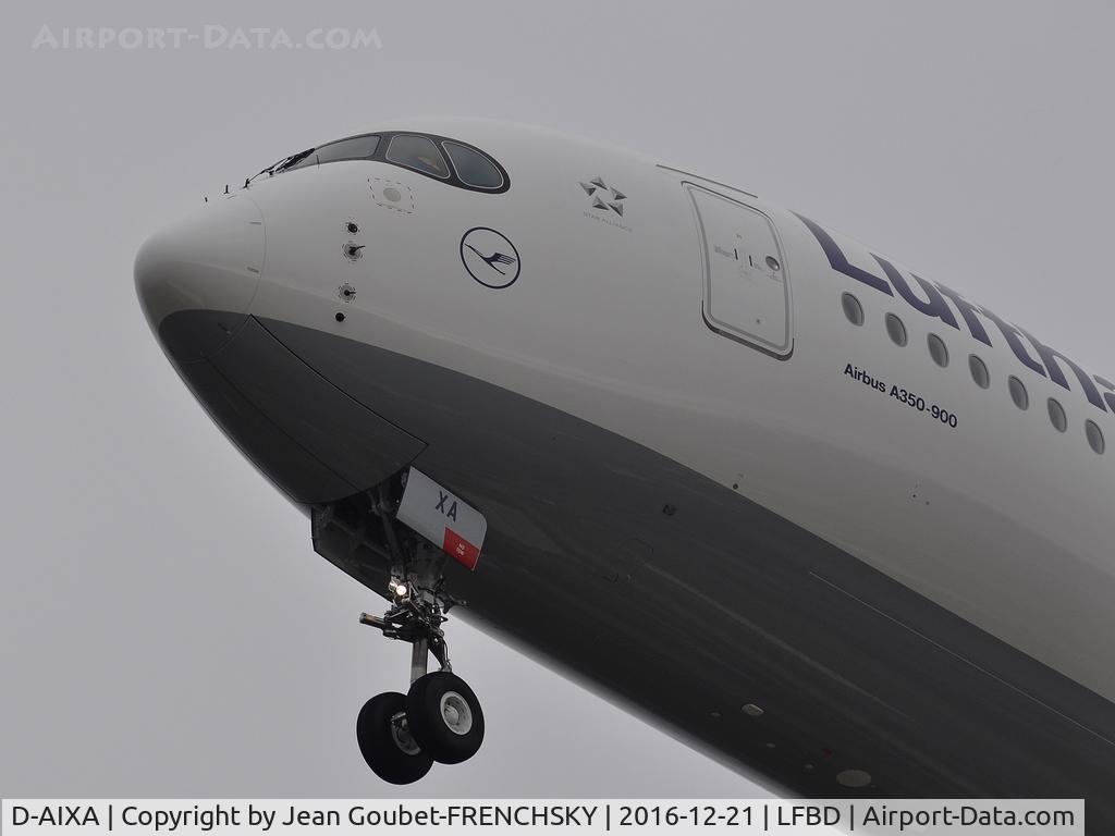 D-AIXA, 2016 Airbus A350-941 C/N 074, LH9919 landing runway 23
