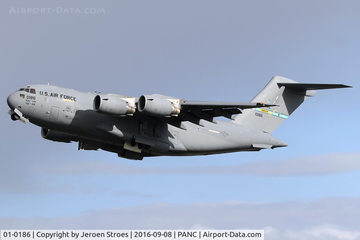 01-0186, 2001 Boeing C-17A Globemaster III C/N P-86, Anchorage