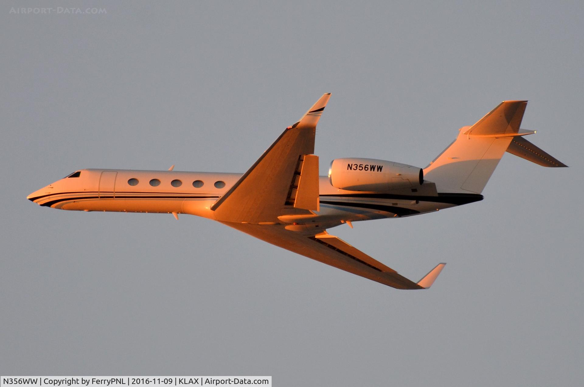 N356WW, 2003 Gulfstream Aerospace GV-SP (G550) C/N 5025, G550 departing LAX just before dawn.