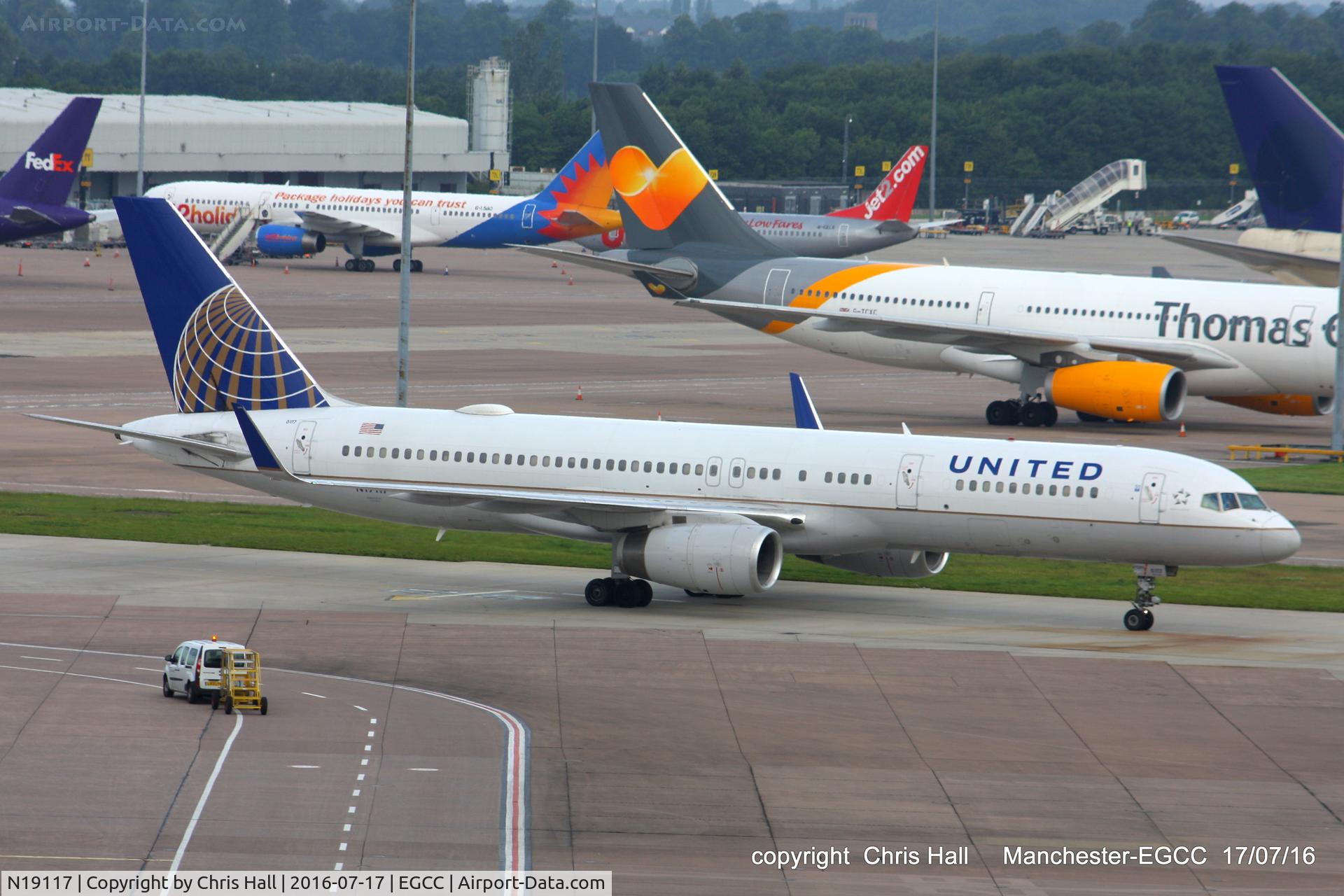 N19117, 1996 Boeing 757-224 C/N 27559, United