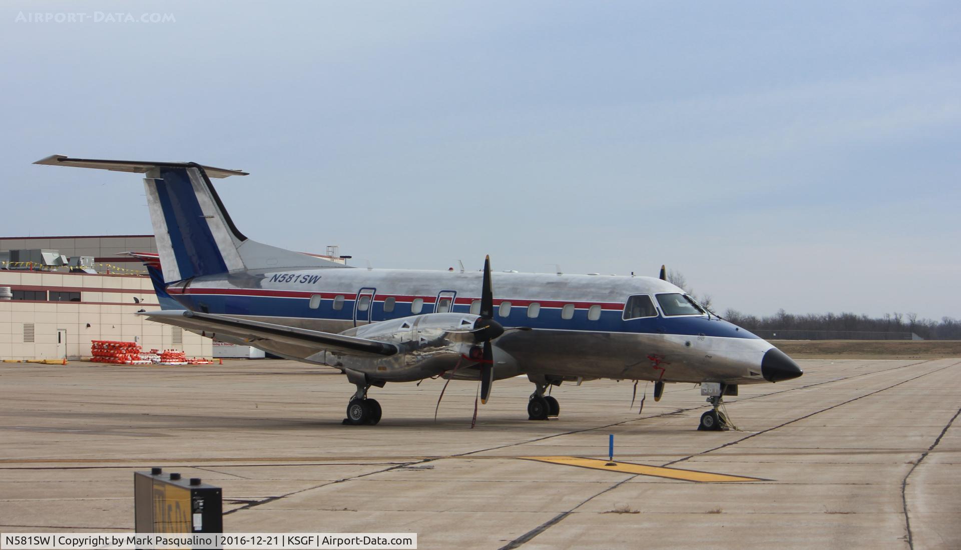 N581SW, 1999 Embraer EMB-120ER Brasilia C/N 120349, EMB-120ER