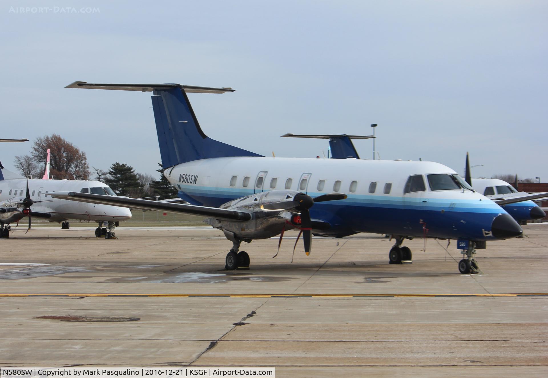 N580SW, 1999 Embraer EMB-120ER Brasilia C/N 120348, EMB-120ER