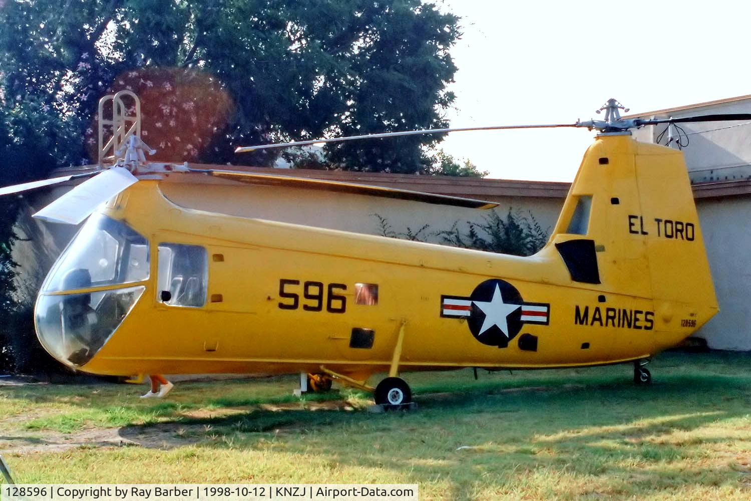 128596, 1962 Piasecki HUP-2/UH-25B  Retriever C/N 150, Piasecki UH-25B Retriever [Bu128596] (Flying Leatherneck Air Museum) El Toro MCAS~N 12/10/1998