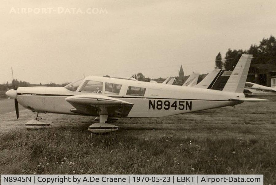 N8945N, Piper PA-32-300 Cherokee Six Cherokee Six C/N 32-40749, Wevelgem 1970.