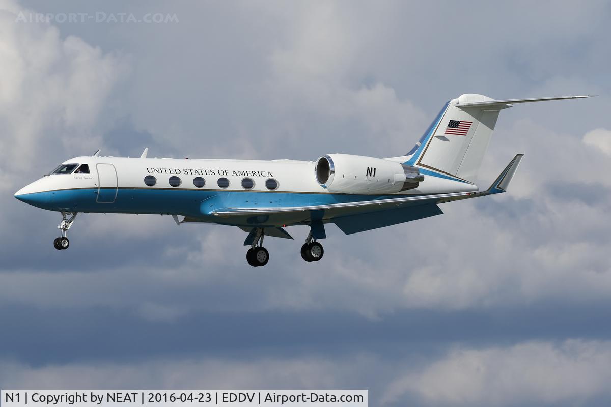 N1, 1988 Gulfstream Aerospace G-IV C/N 1071, N1@HAJ