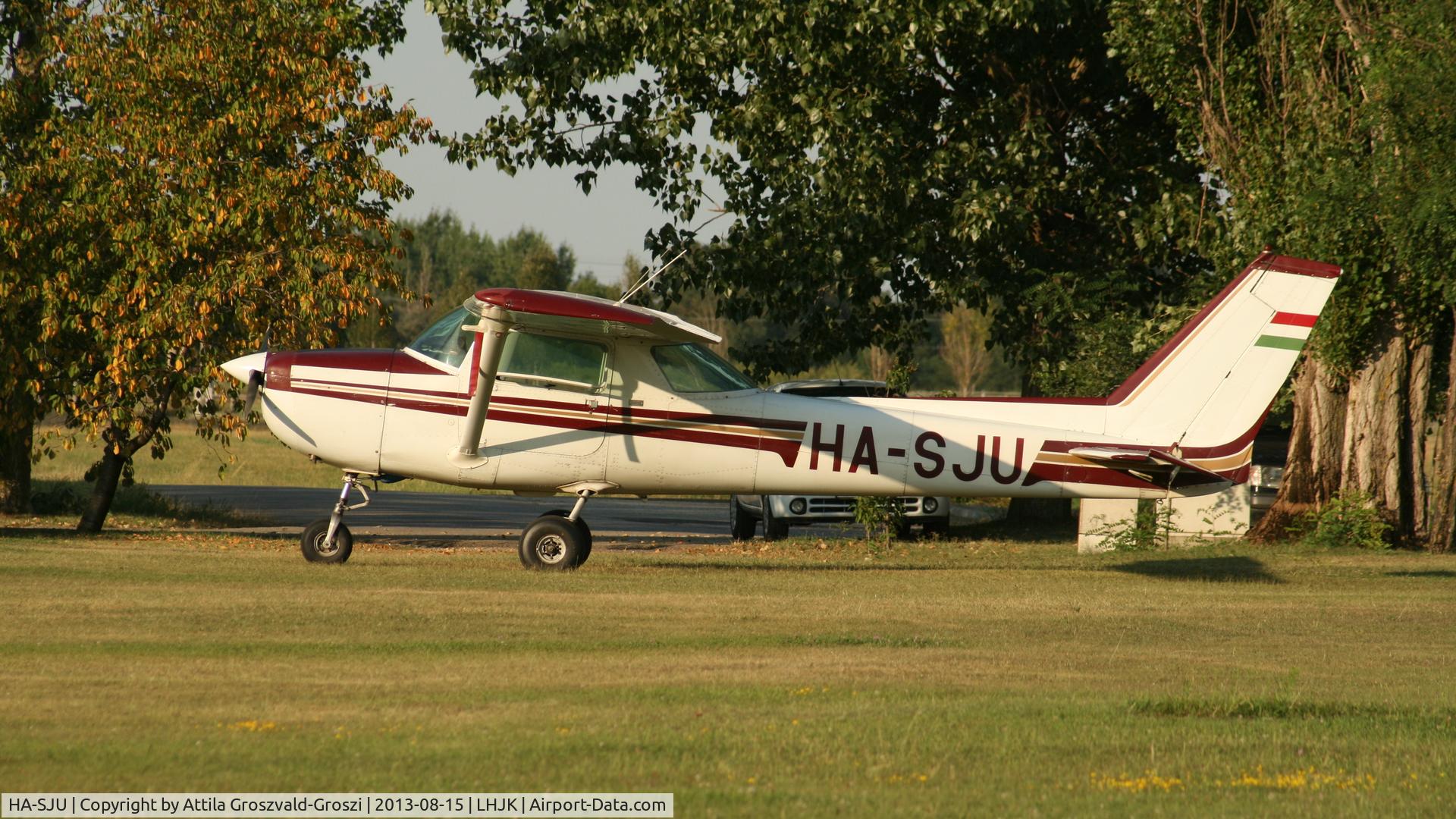 HA-SJU, Cessna 150M C/N 15076687, Jakabszállás Airport, Hungary