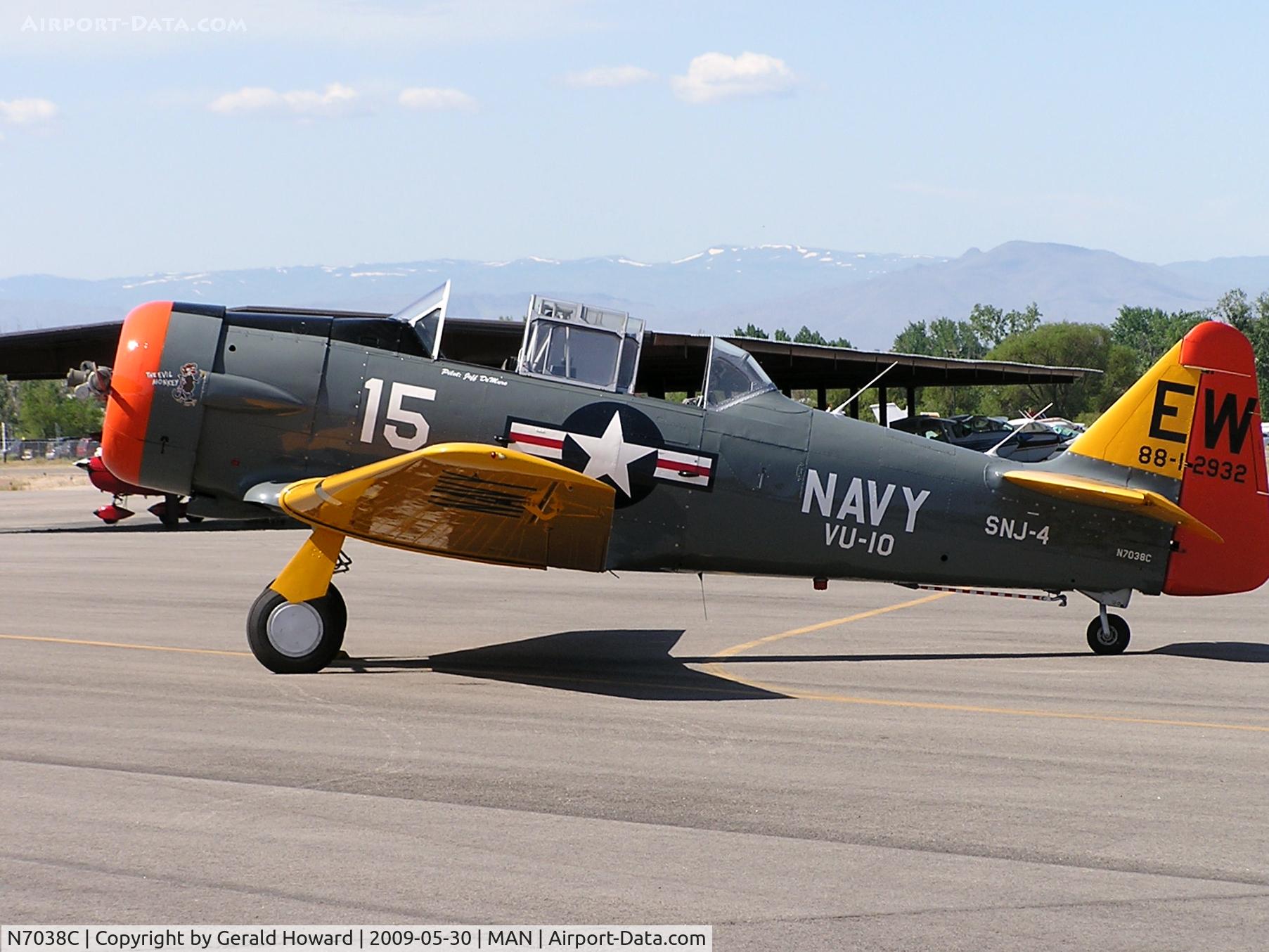 N7038C, 1957 North American SNJ-4 Texan C/N 88-12932, Parked at Nampa air show.