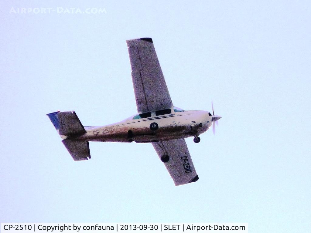 CP-2510, Cessna T210L Turbo Centurion C/N 21060739, Returning dirty from the field
