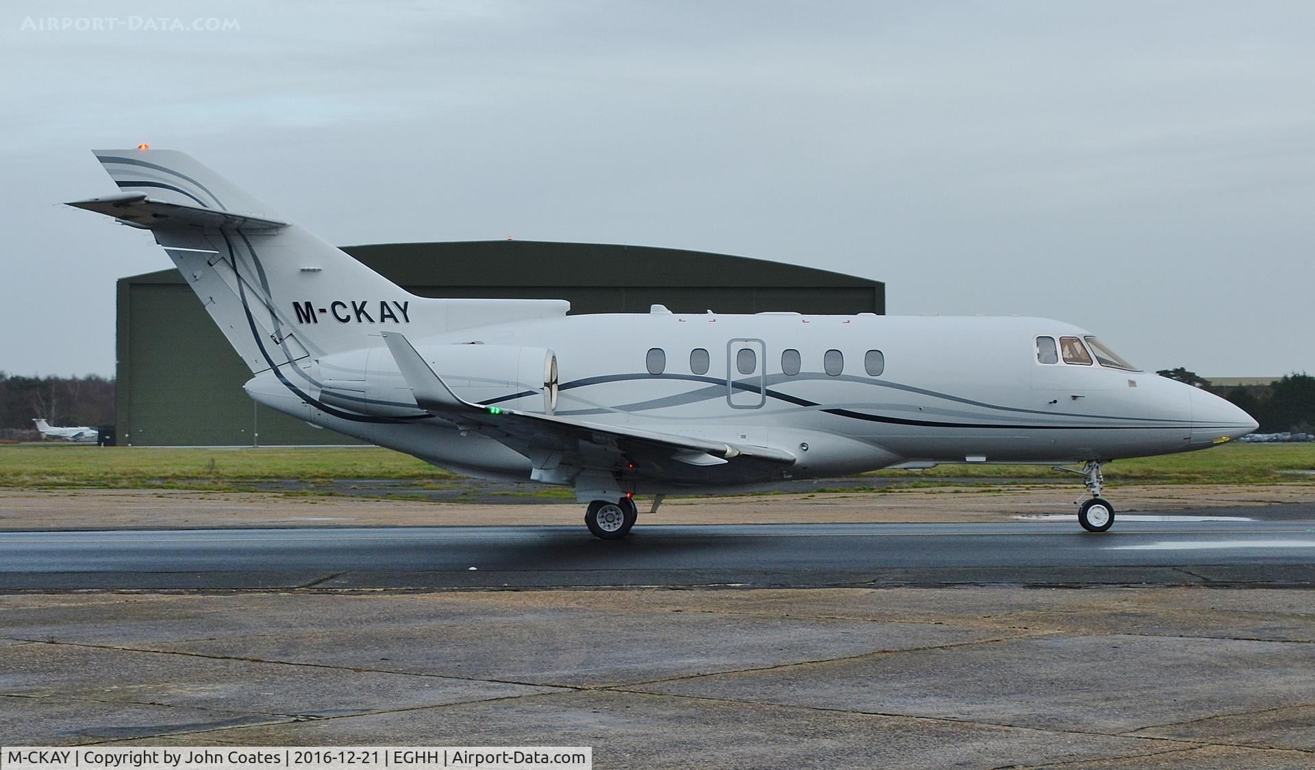 M-CKAY, 2009 Hawker Beechcraft 900XP C/N HA-0140, Departing Jetworks