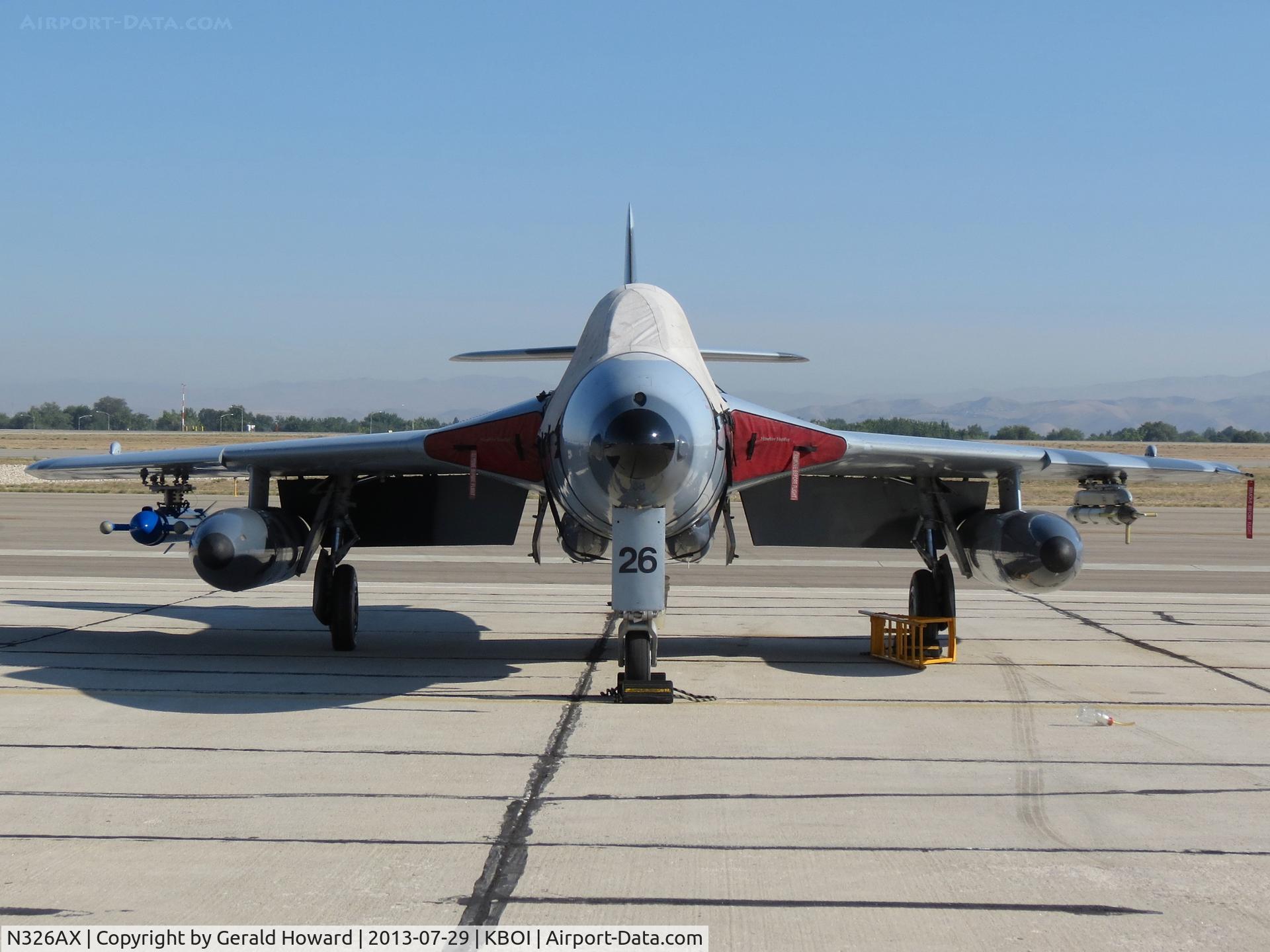 N326AX, 1959 Hawker Hunter F.58 C/N 41H-697447, Between flights.