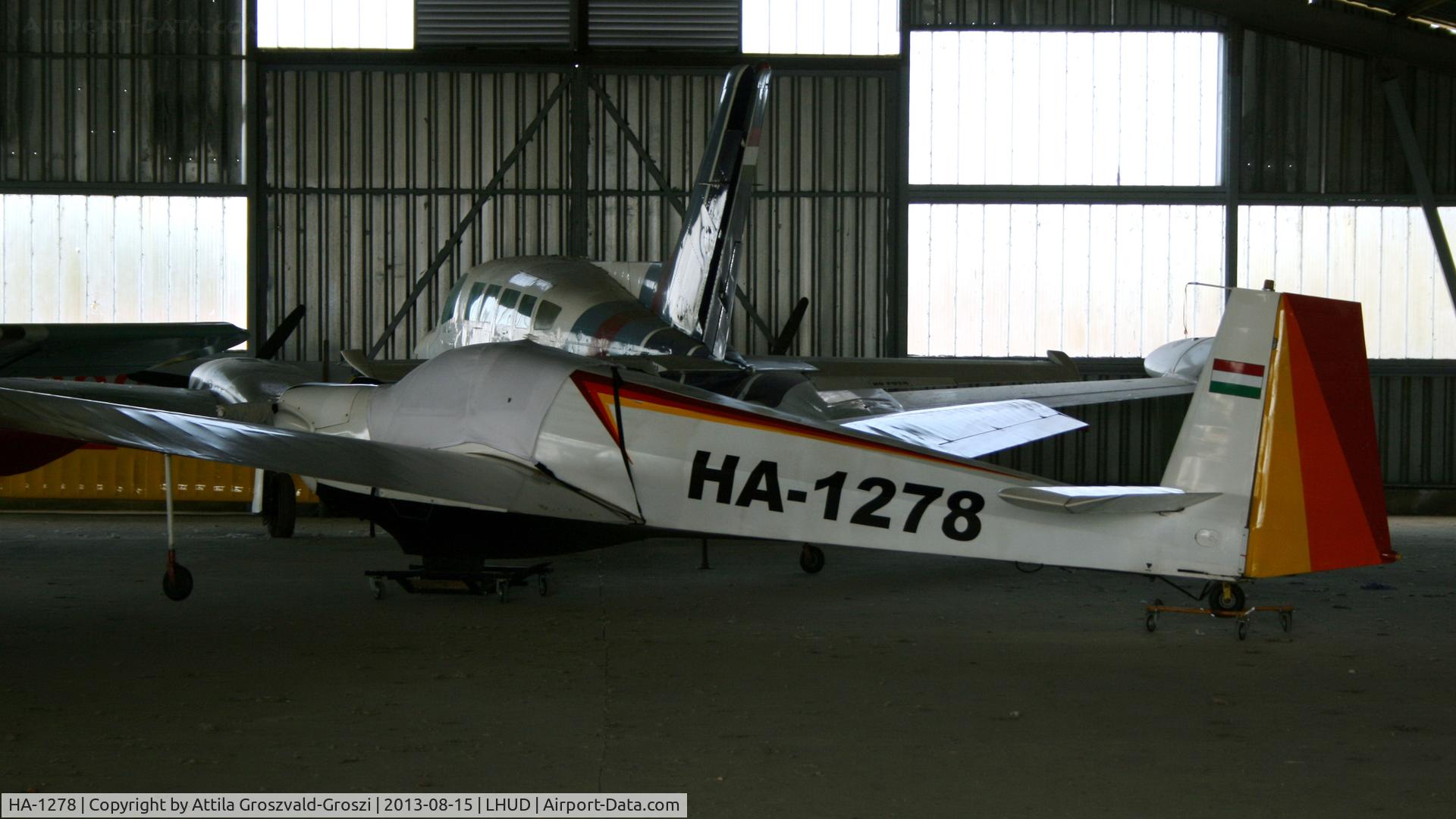 HA-1278, Scheibe SF-25C Falke C/N 44135, Szeged Airport, Hungary