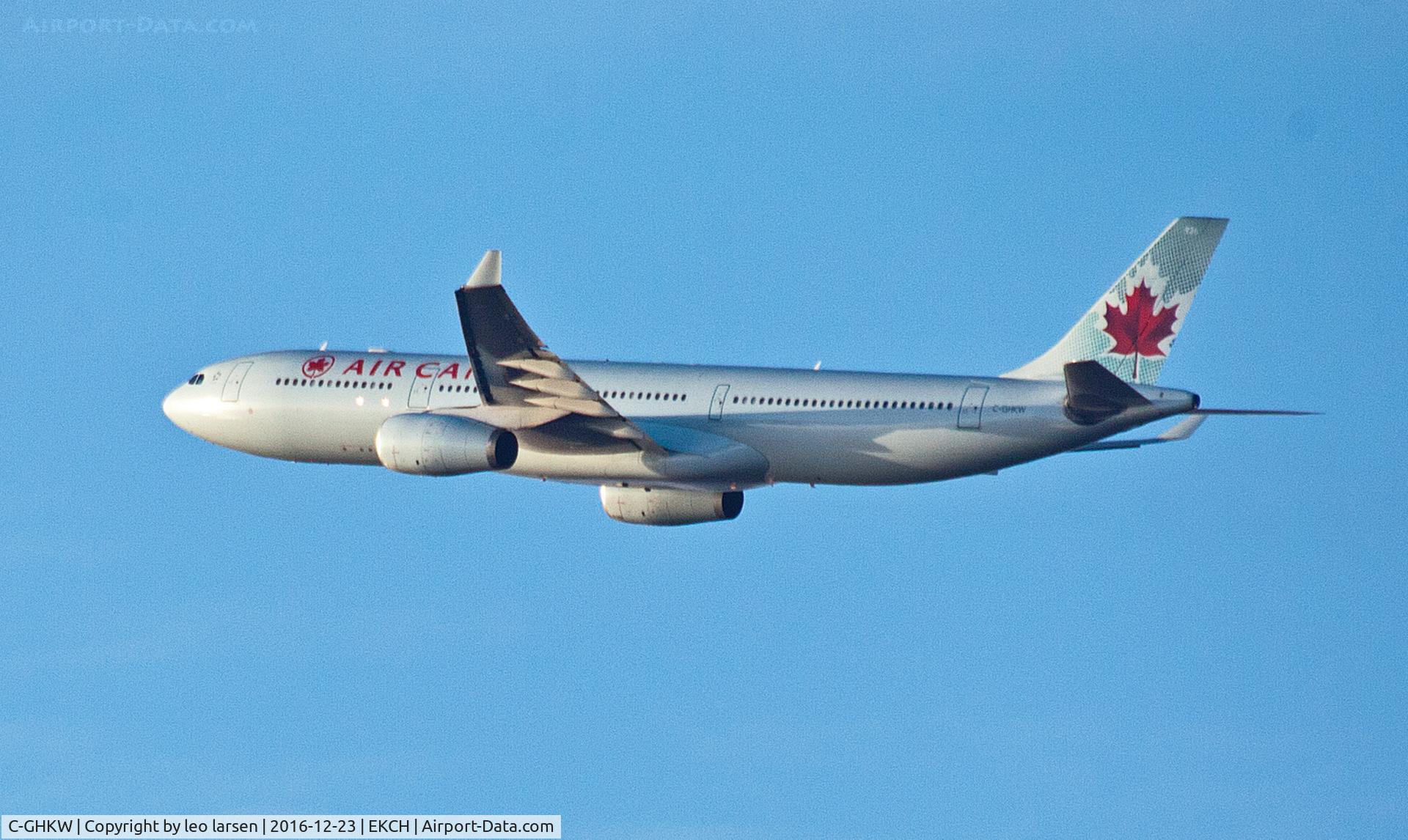C-GHKW, 2001 Airbus A330-343 C/N 0408, Copenhagen 23.12.16