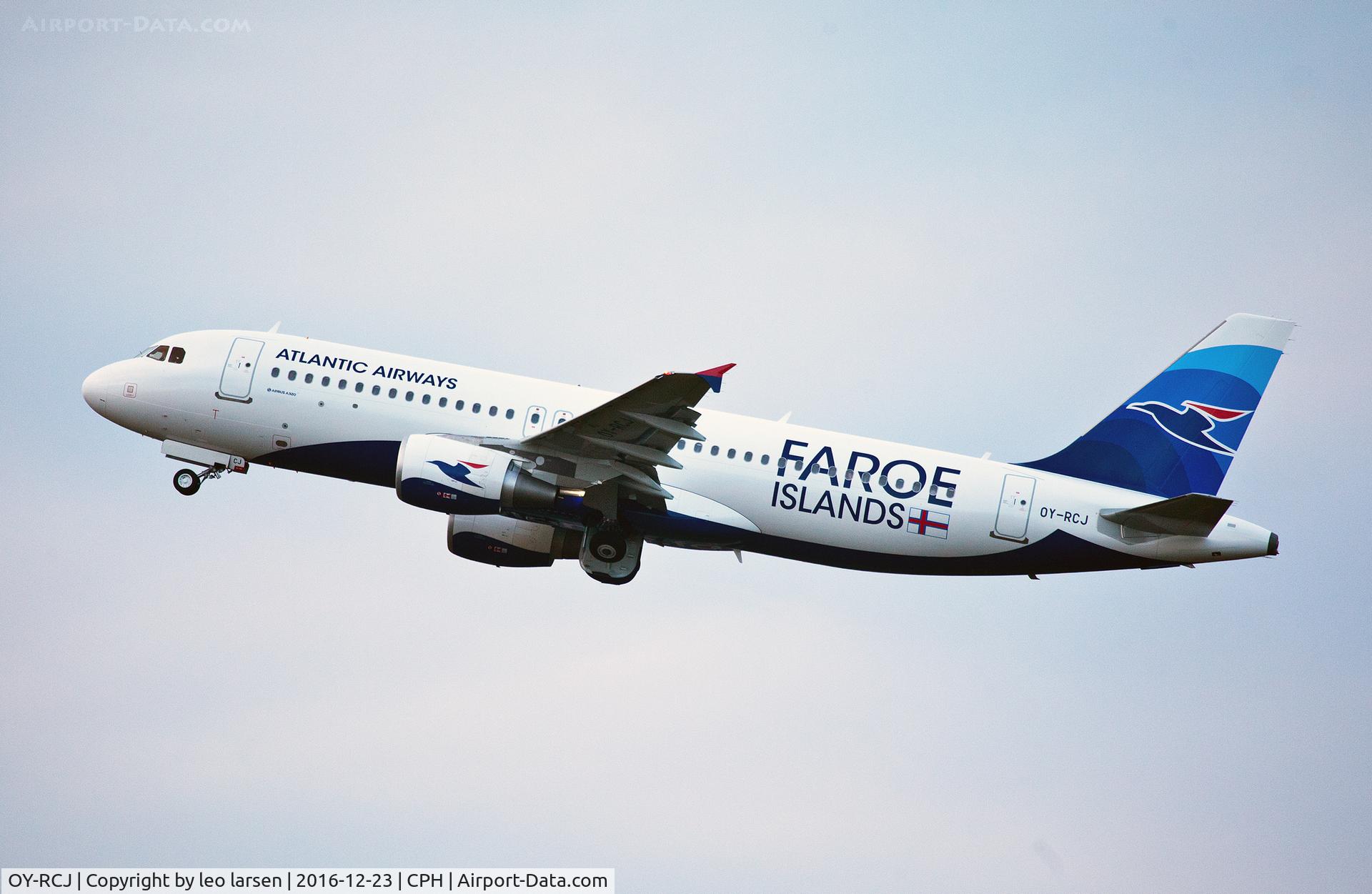 OY-RCJ, 2016 Airbus A320-214 C/N 7465, Copenhagen 23.12.16