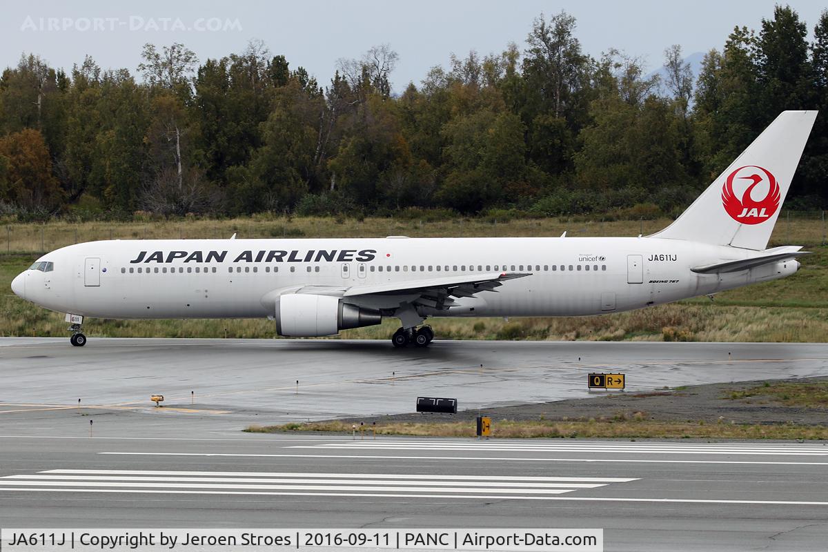 JA611J, 2004 Boeing 767-346/ER C/N 33847, Anchorage