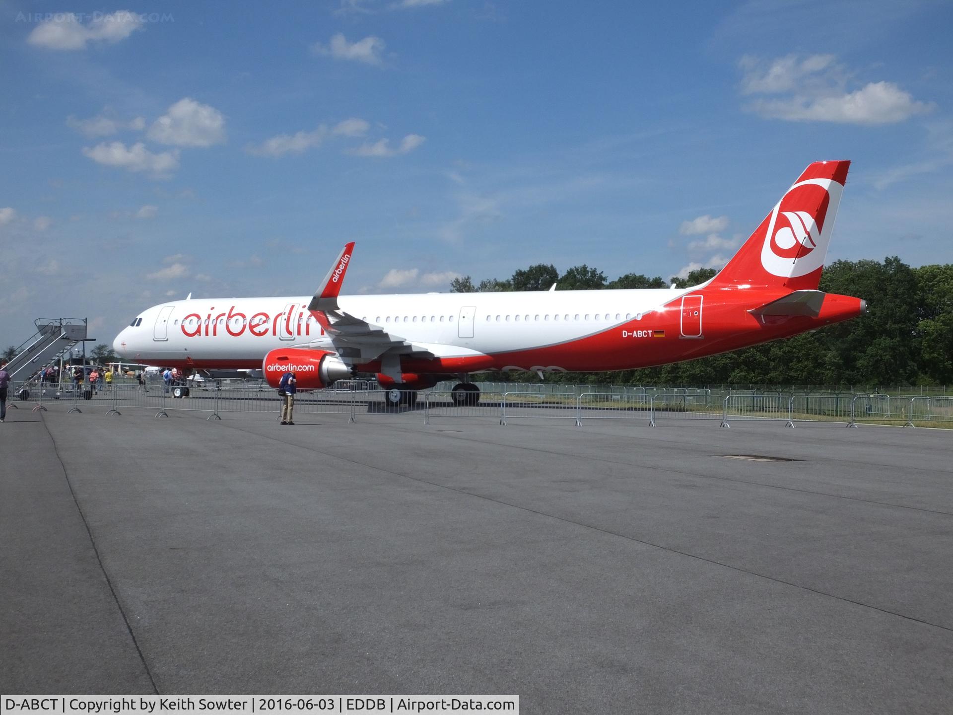 D-ABCT, 2016 Airbus A321-211 C/N 7119, At the Berlin ILA Airshow 2016