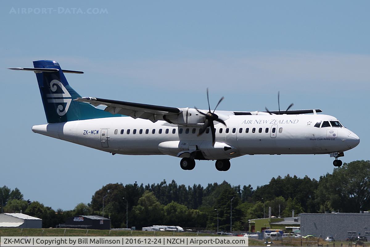 ZK-MCW, 2000 ATR 72-212A C/N 646, NZ5673 from NSN