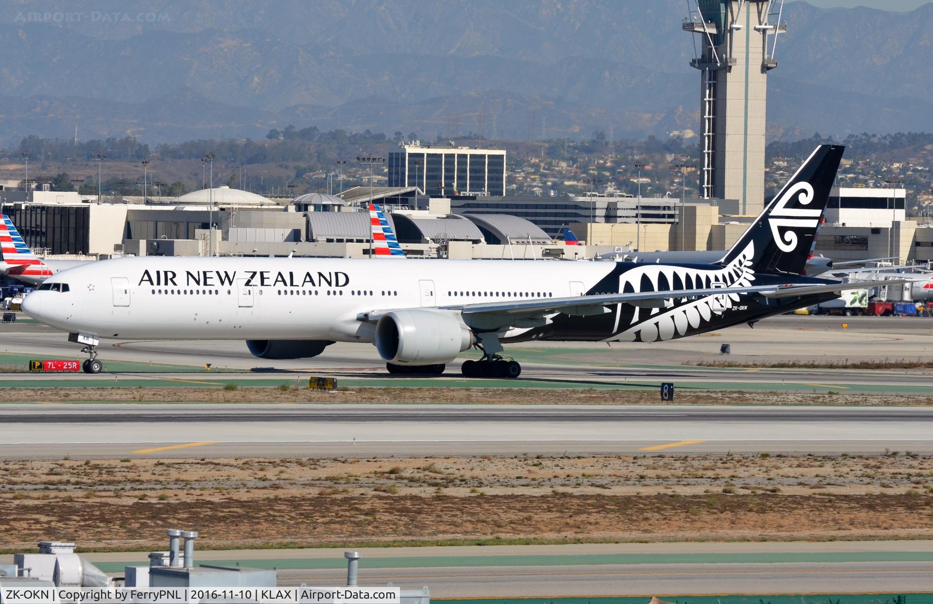 ZK-OKN, 2010 Boeing 777-306/ER C/N 38406, Air New Zealand B773