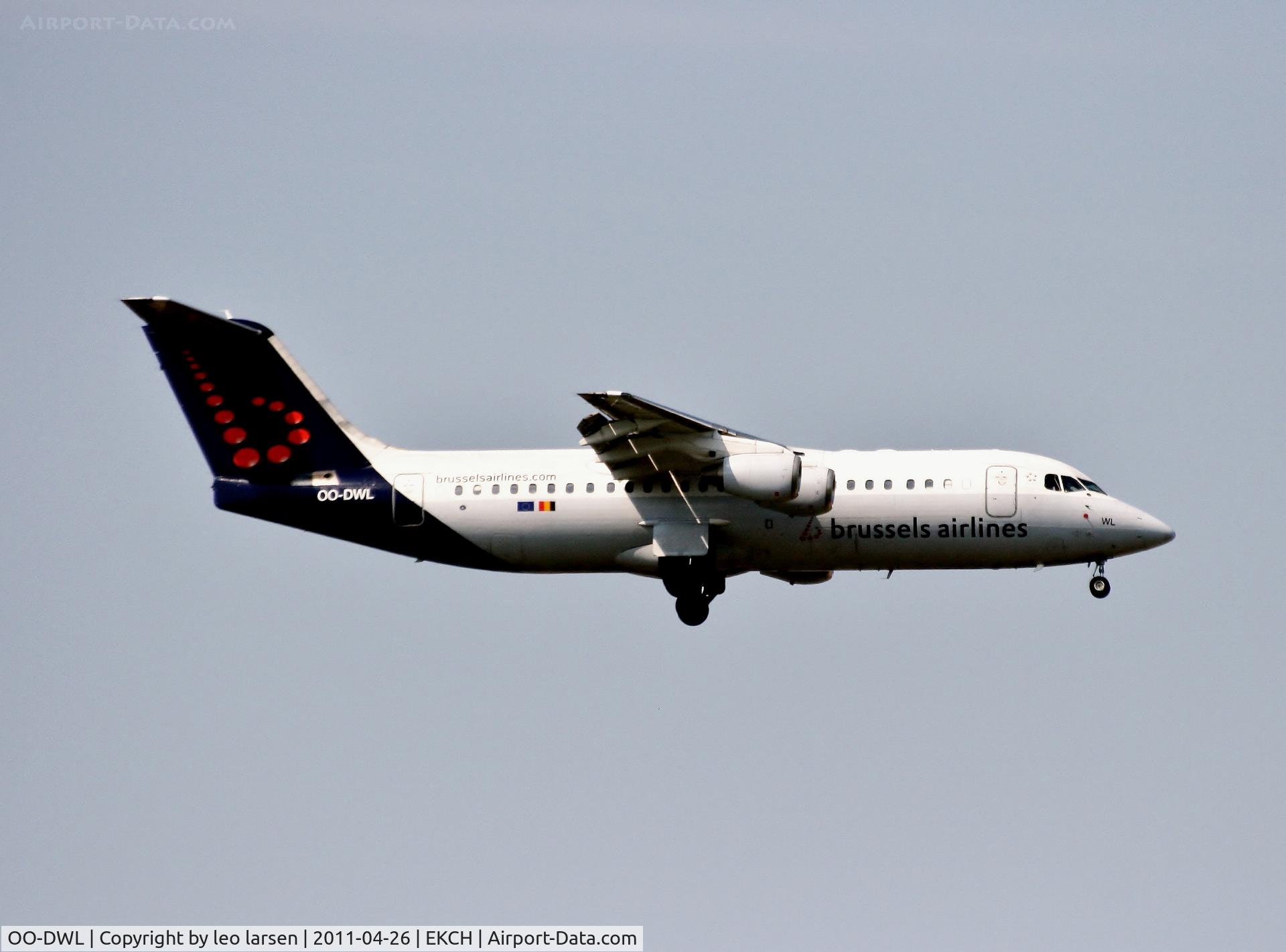 OO-DWL, 1999 British Aerospace Avro 146-RJ100 C/N E3361, Copenhagen 26.4.11