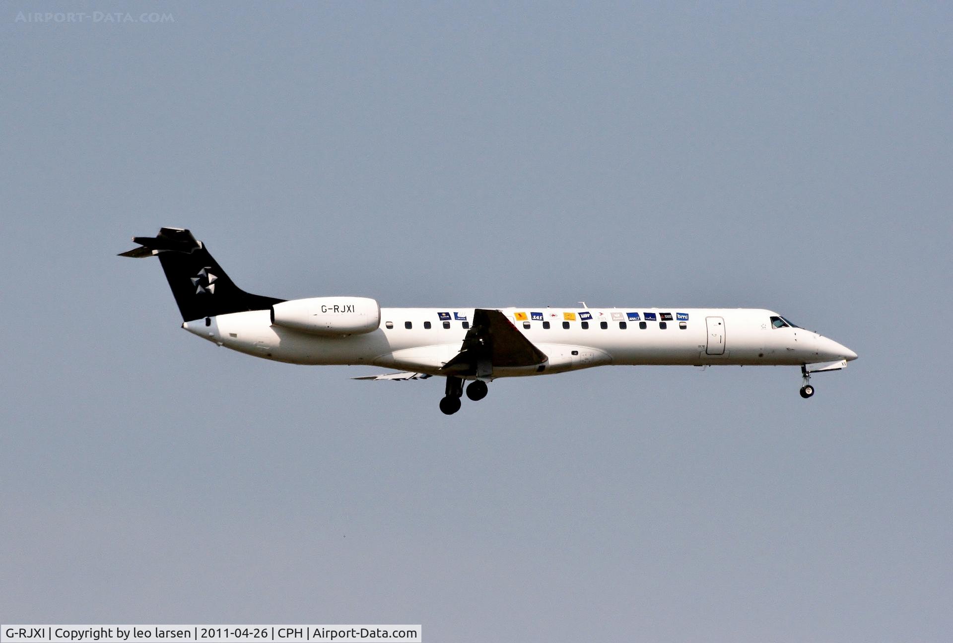 G-RJXI, 2001 Embraer EMB-145EP (ERJ-145EP) C/N 145454, Copenhagen 26.4.11