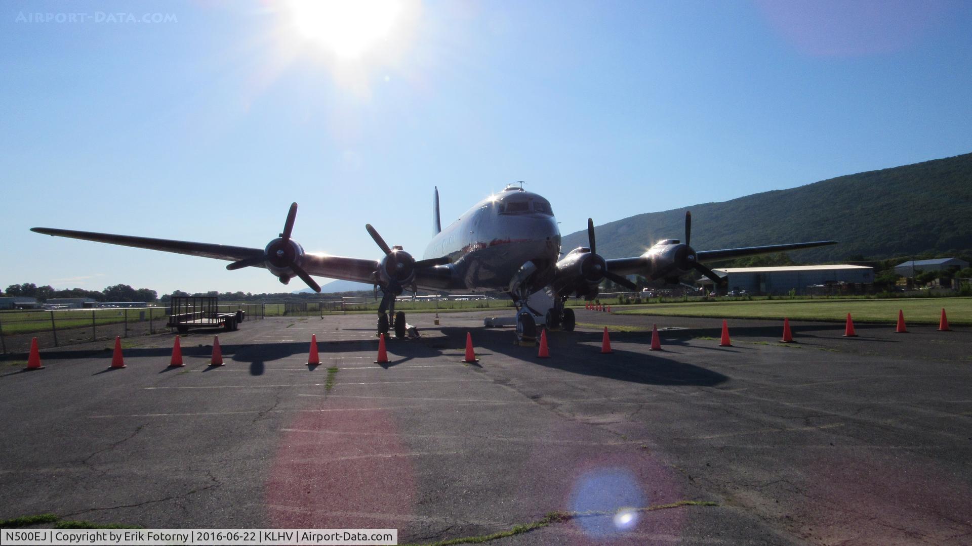 N500EJ, 1945 Douglas C-54E Skymaster (DC-4A) C/N DO316, Sentimental Journey 2016