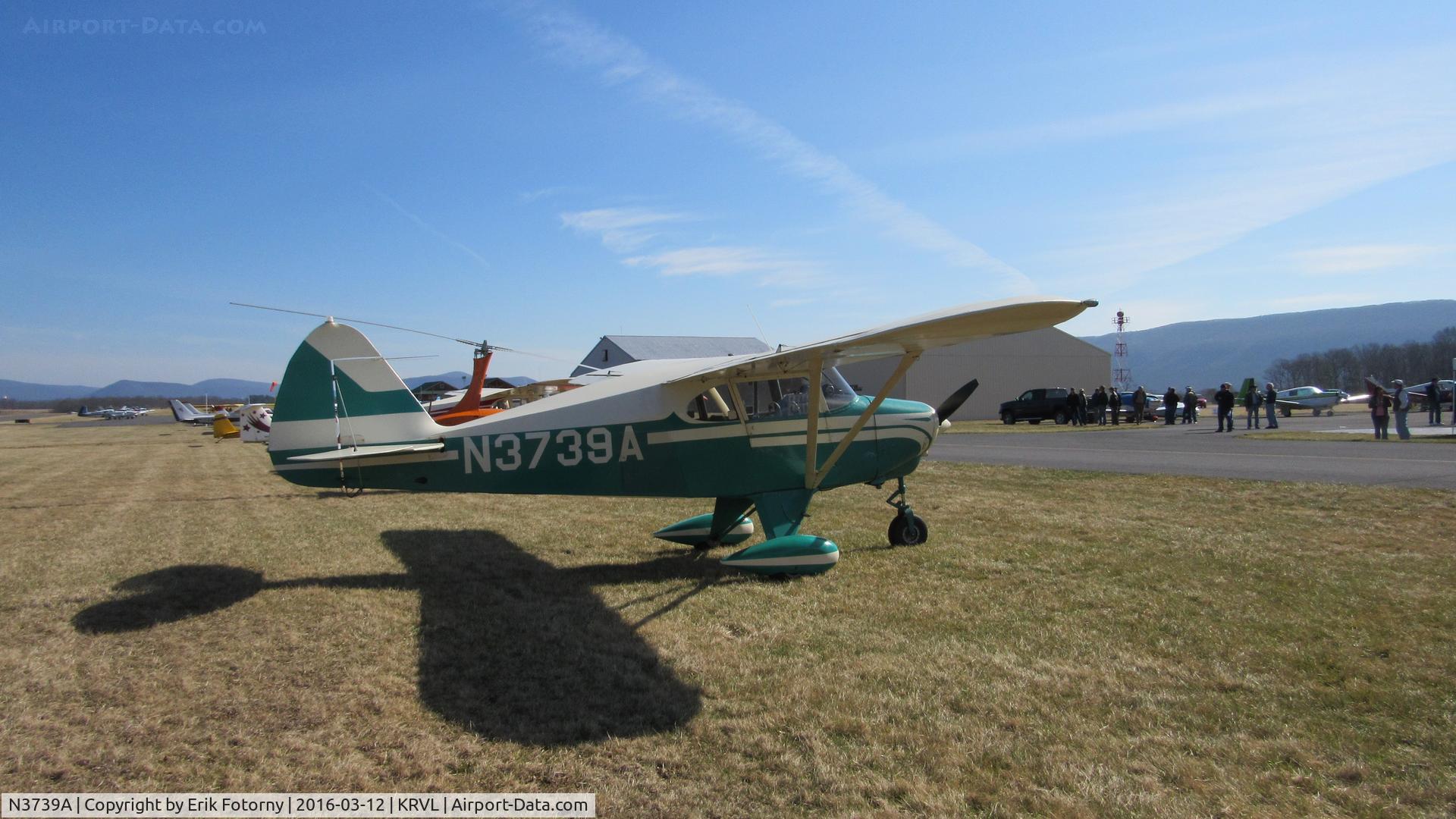 N3739A, 1953 Piper PA-22-135 Tri-Pacer C/N 22-1982, Reedsville Fly In