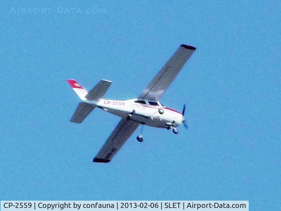 CP-2559, 1976 Cessna 210L Centurion C/N 21061531, Arriving to El Trompillo