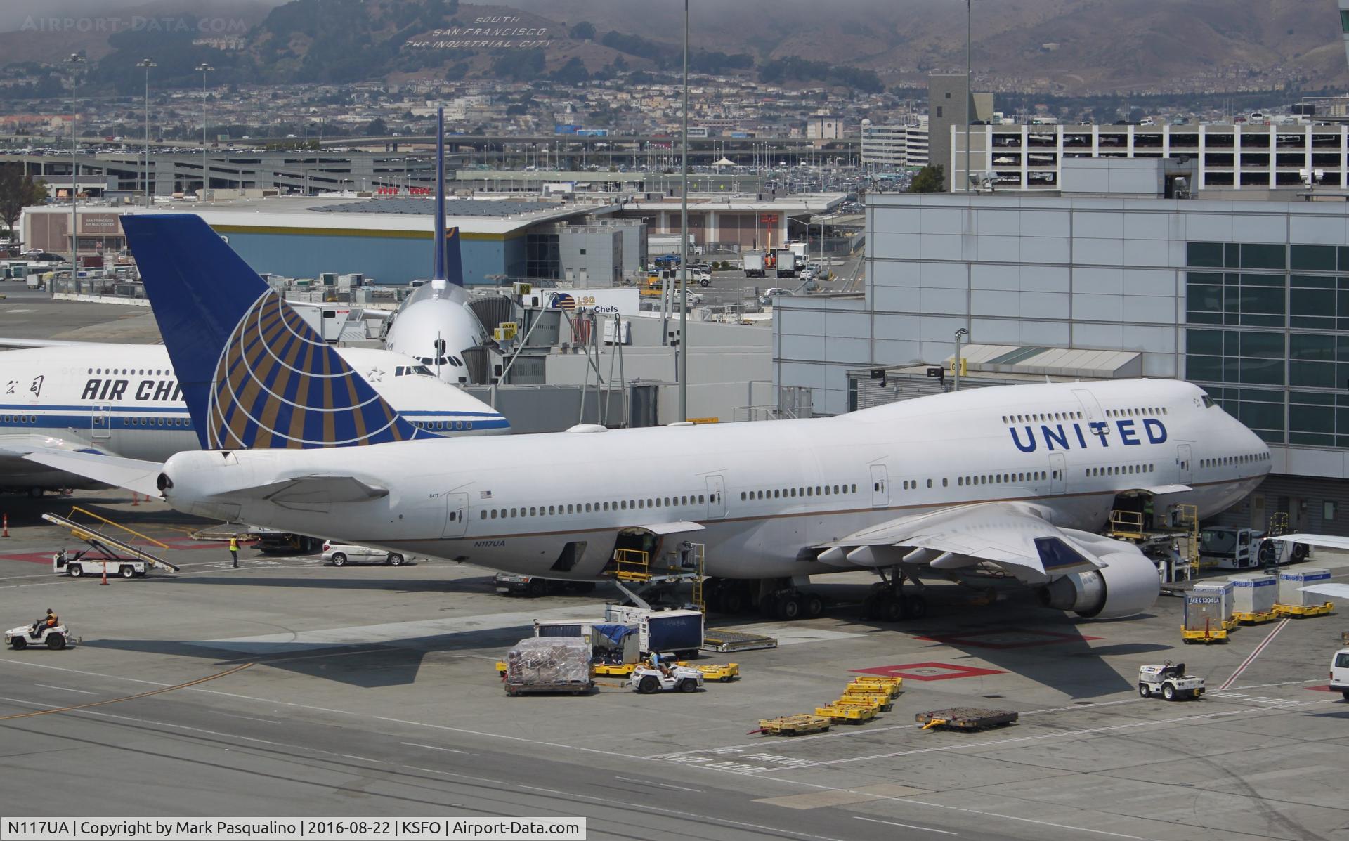 N117UA, 1999 Boeing 747-422 C/N 28810, Boeing 747-400