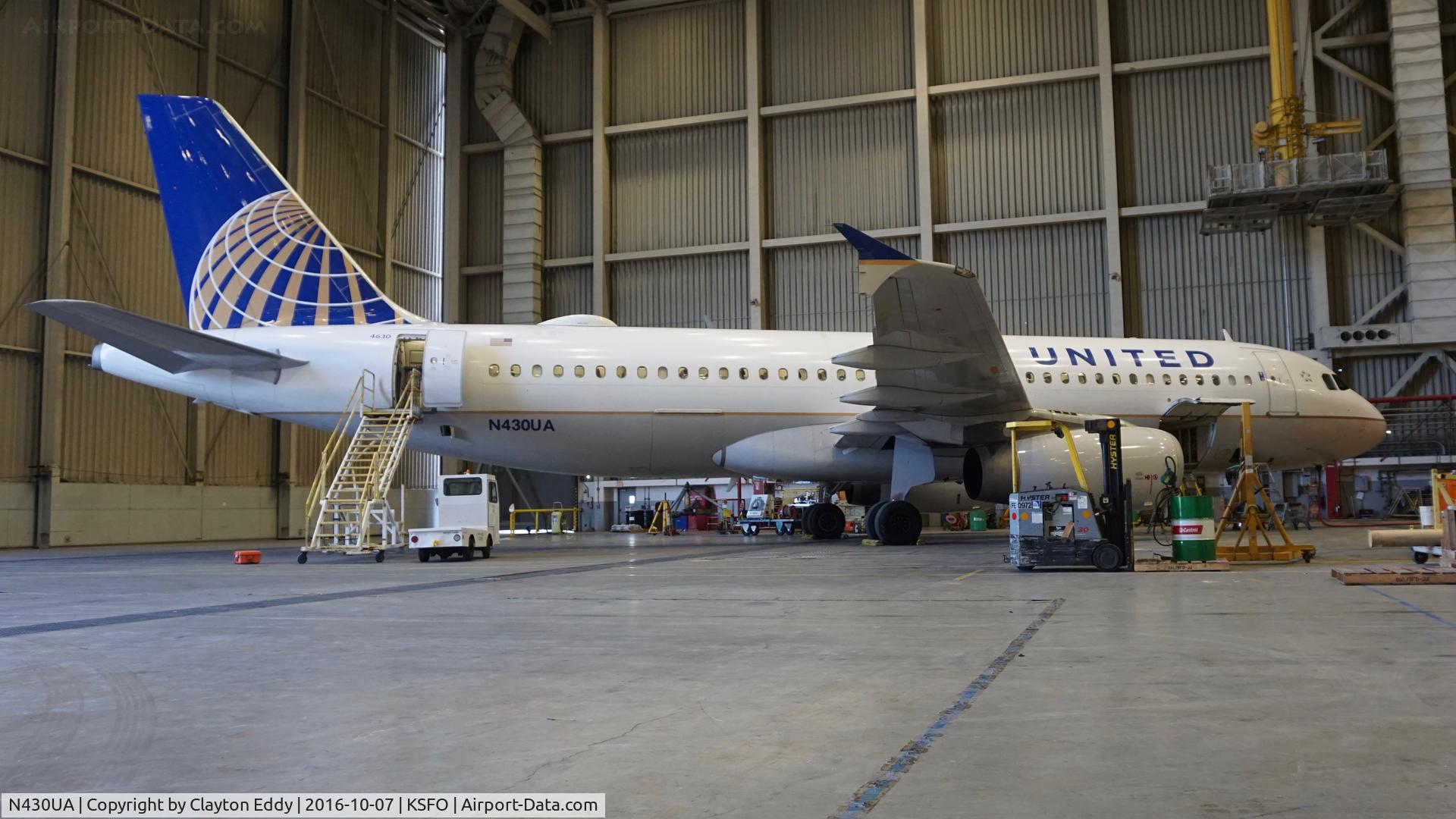 N430UA, 1996 Airbus A320-232 C/N 568, SFO 2016