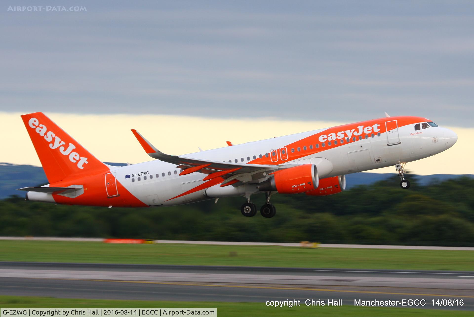 G-EZWG, 2012 Airbus A320-214 C/N 5318, easyJet