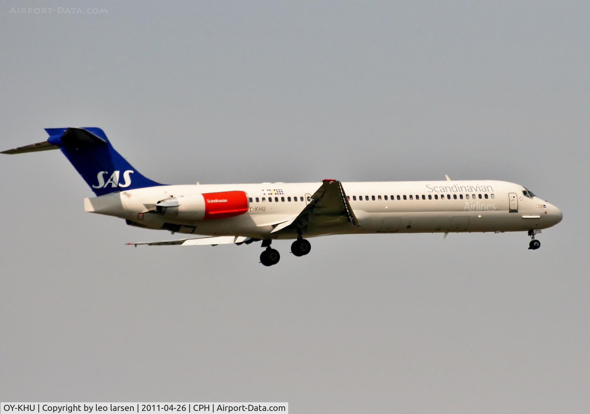 OY-KHU, 1991 McDonnell Douglas MD-87 (DC-9-87) C/N 53336, Copenhagen 26.4.11