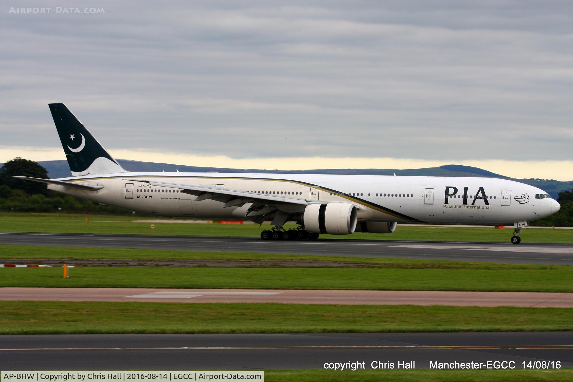 AP-BHW, 2007 Boeing 777-340/ER C/N 33779, PIA - Pakistan International Airlines