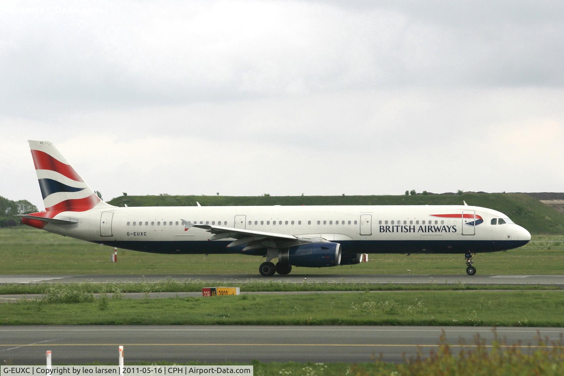 G-EUXC, 2004 Airbus A321-231 C/N 2305, Copenhagen 16.5.11