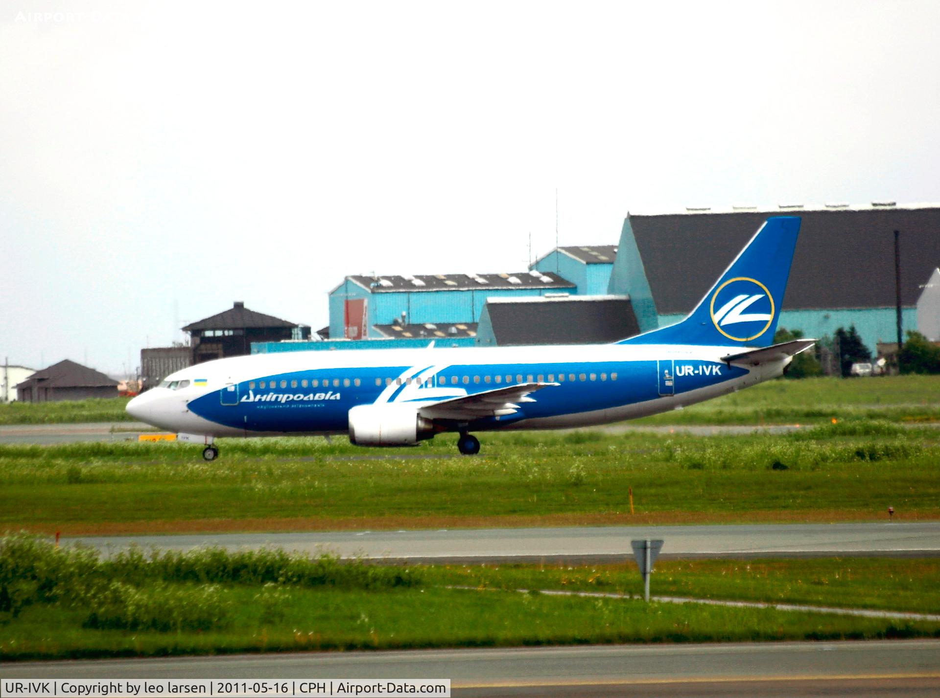 UR-IVK, 1990 Boeing 737-3L9 C/N 24571, Copenhagen 16.5.11