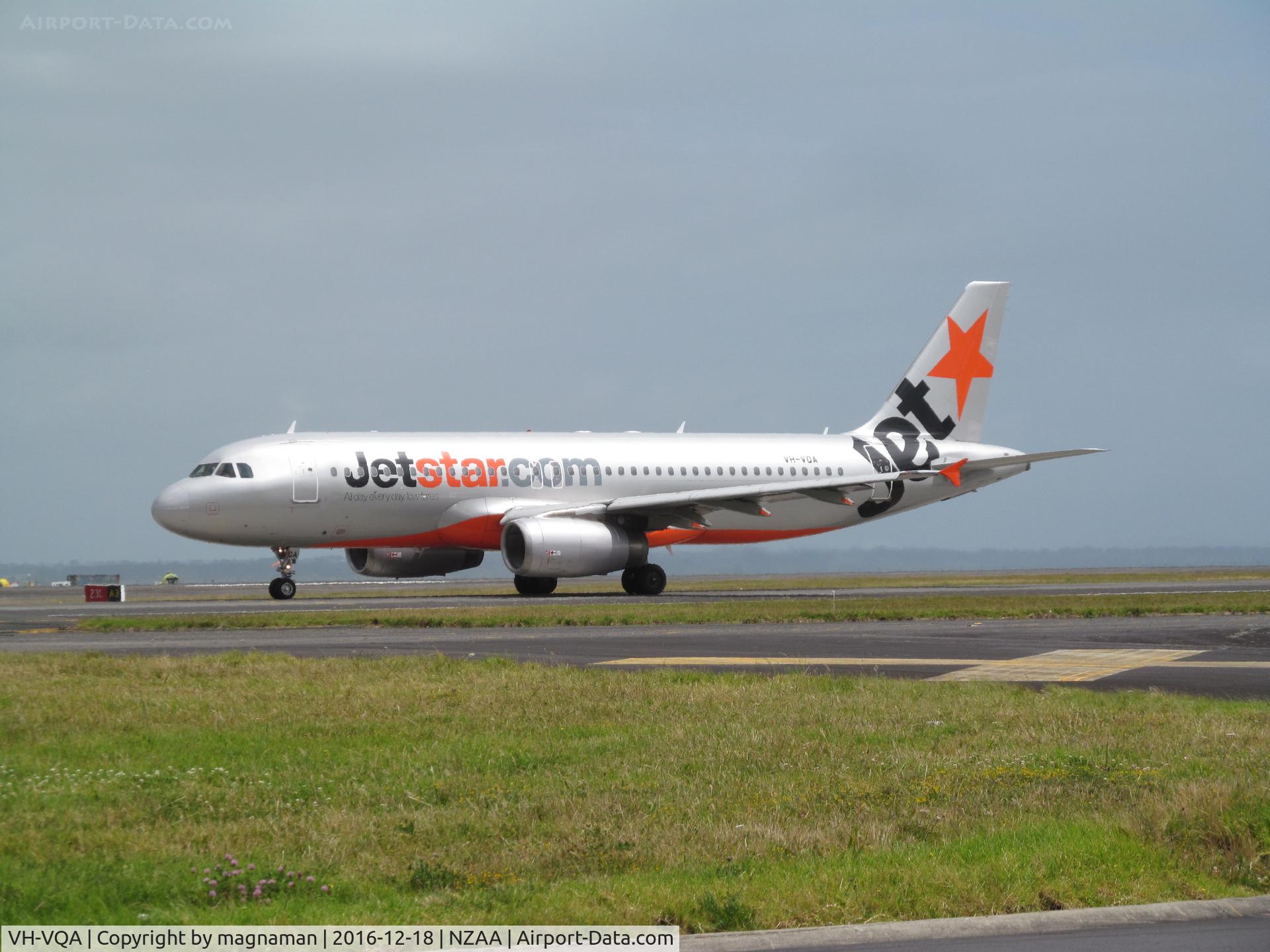 VH-VQA, 2009 Airbus A320-232 C/N 3783, next please!