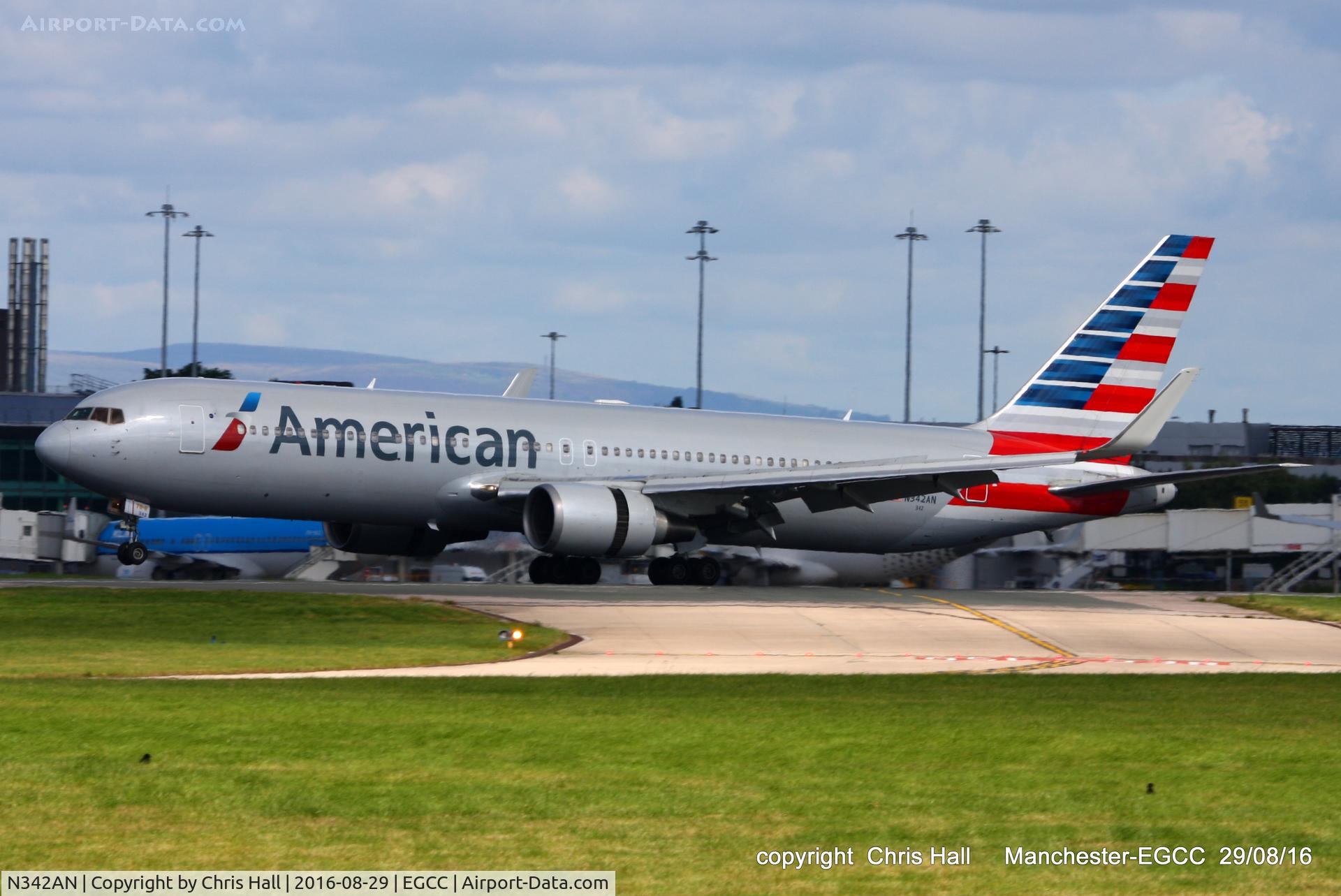 N342AN, 2002 Boeing 767-323ER C/N 33081, American Airlines