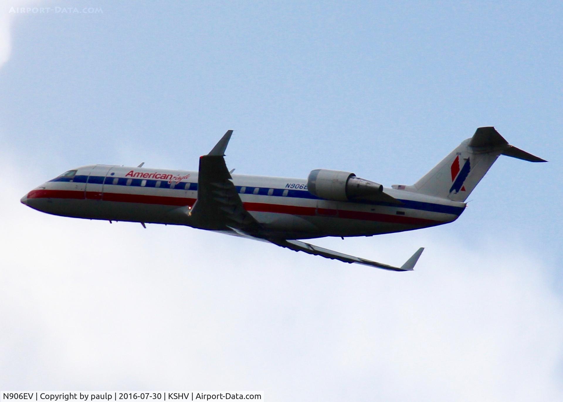 N906EV, 2002 Bombardier CRJ-200ER (CL-600-2B19) C/N 7642, At Shreveport Regional.