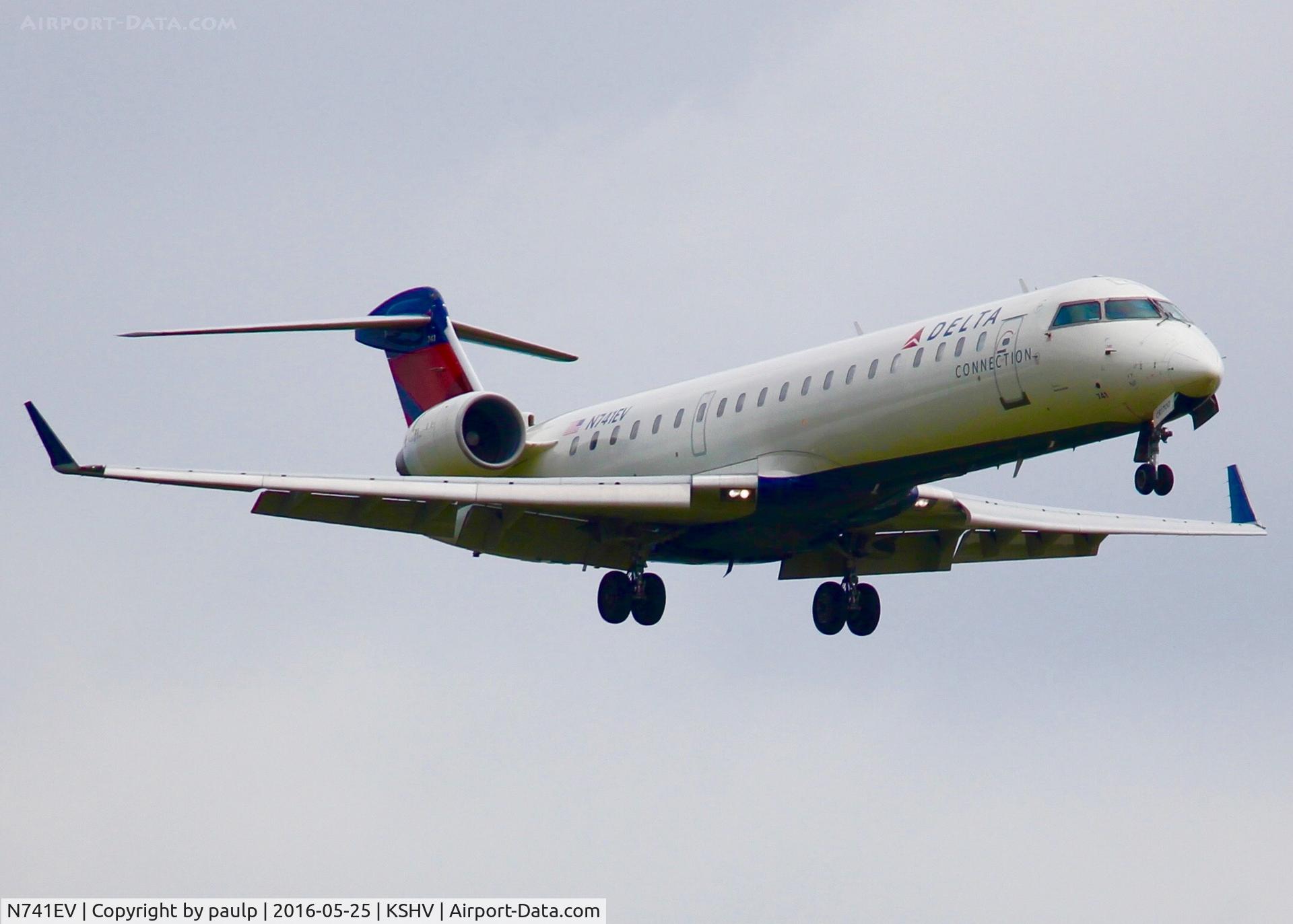 N741EV, 2004 Bombardier CRJ-701ER (CL-600-2C10) Regional Jet C/N 10155, At Shreveport Regional.