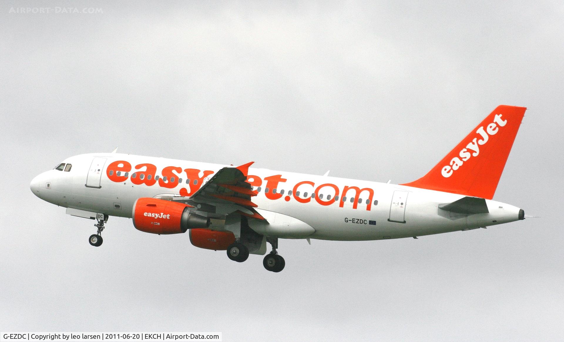 G-EZDC, 2003 Airbus A319-111 C/N 2043, Copenhagen 20.6.11