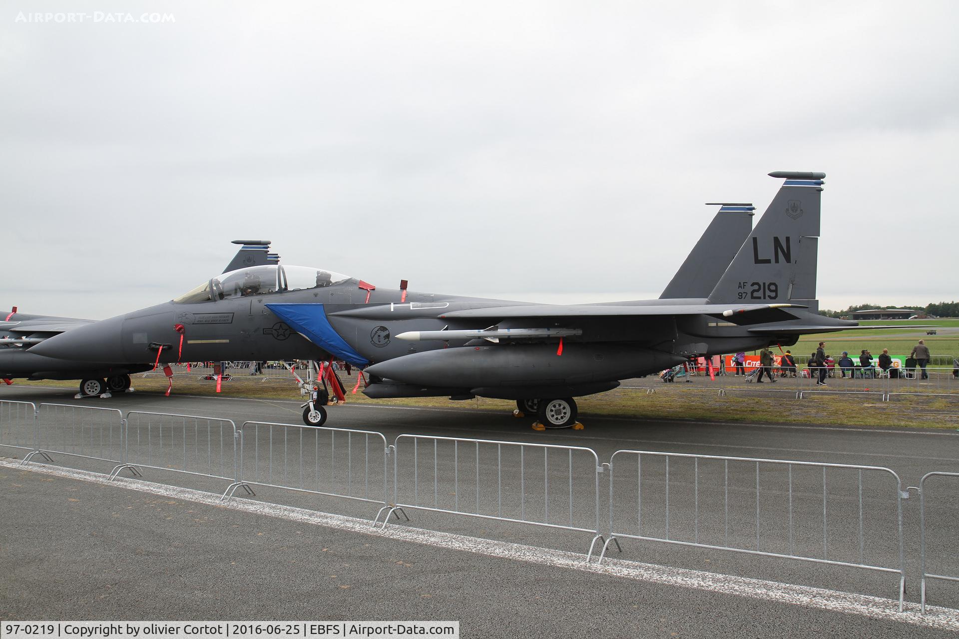 97-0219, McDonnell Douglas F-15E-61-MC Strike Eagle Strike Eagle C/N 1357/E218, profil view