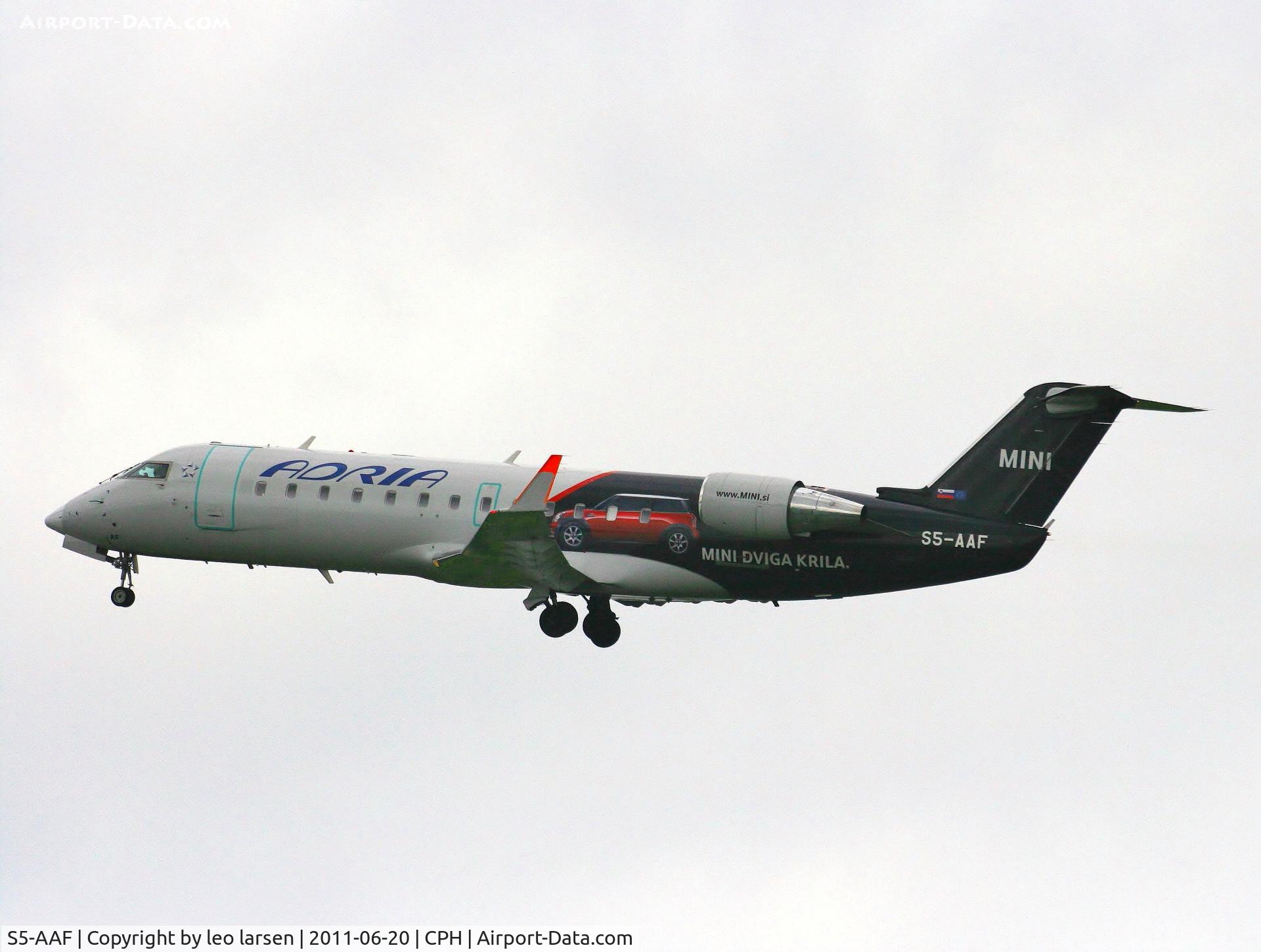 S5-AAF, 1998 Canadair CRJ-200LR (CL-600-2B19) C/N 7272, Copenhagen 20.6.11