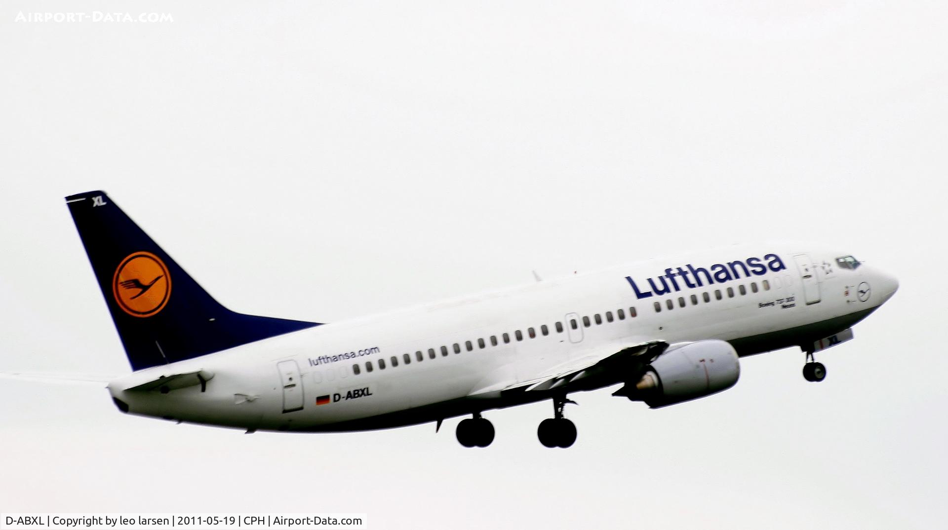 D-ABXL, 1986 Boeing 737-330 C/N 23531, Copenhagen 19.5.11