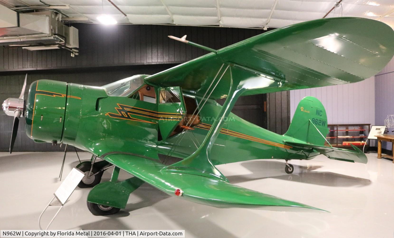 N962W, 1936 Beech C17L C/N 100, Beech C17L