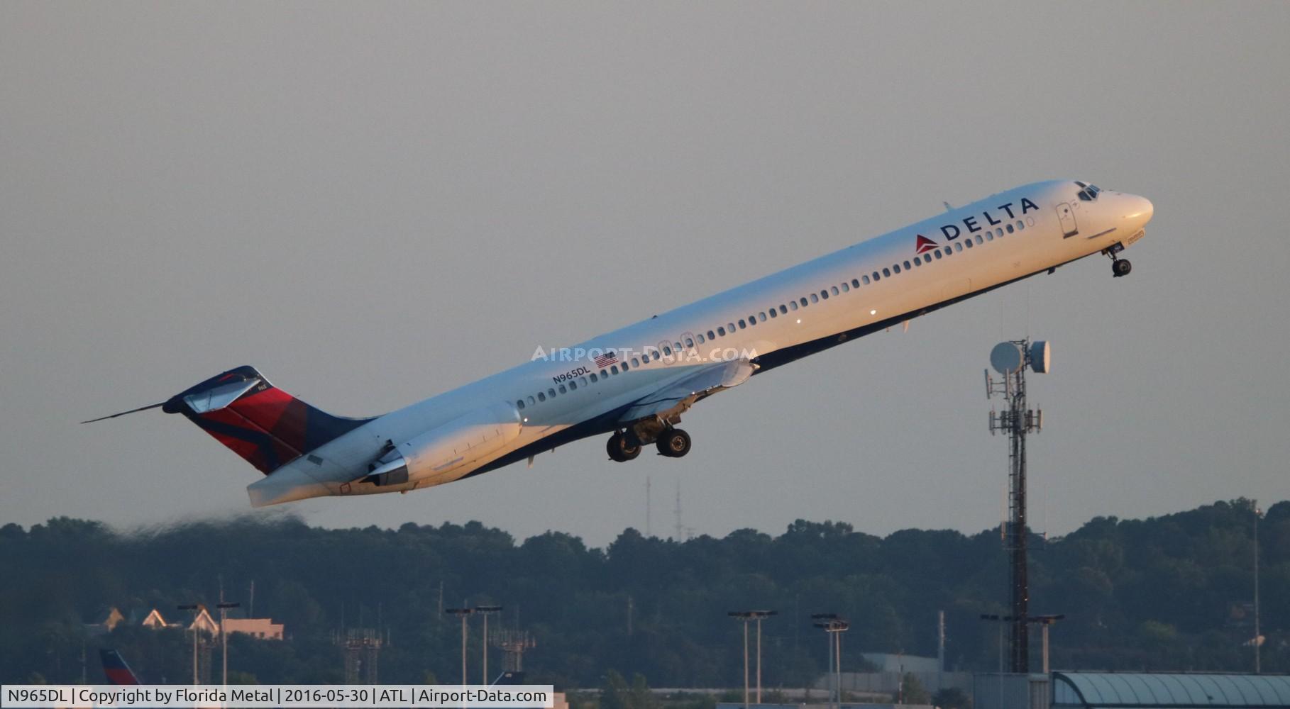 N965DL, 1990 McDonnell Douglas MD-88 C/N 49984, Delta