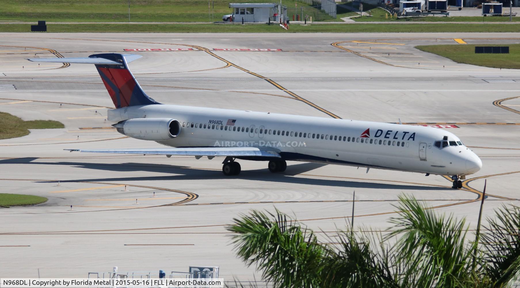 N968DL, 1990 McDonnell Douglas MD-88 C/N 53161, Delta
