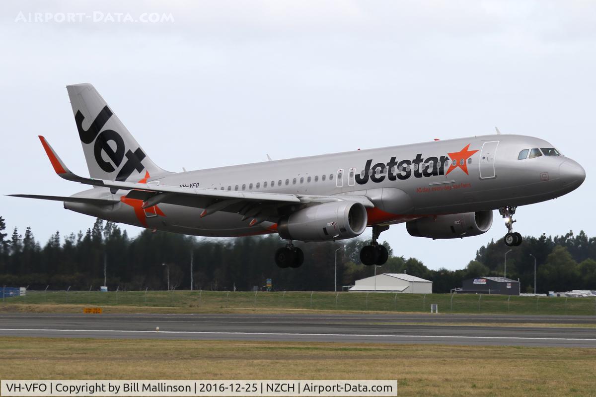 VH-VFO, 2013 Airbus A320-232 C/N 5631, JQ233 from AKL