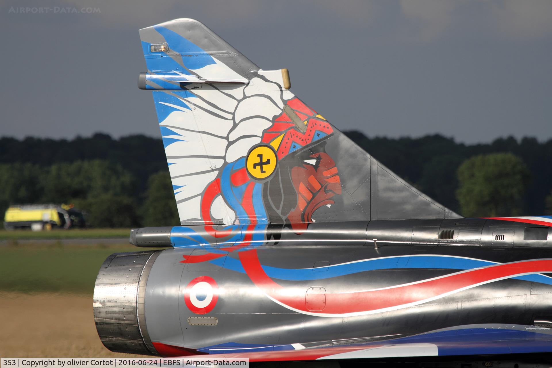 353, Dassault Mirage 2000N C/N 315, tail art detail