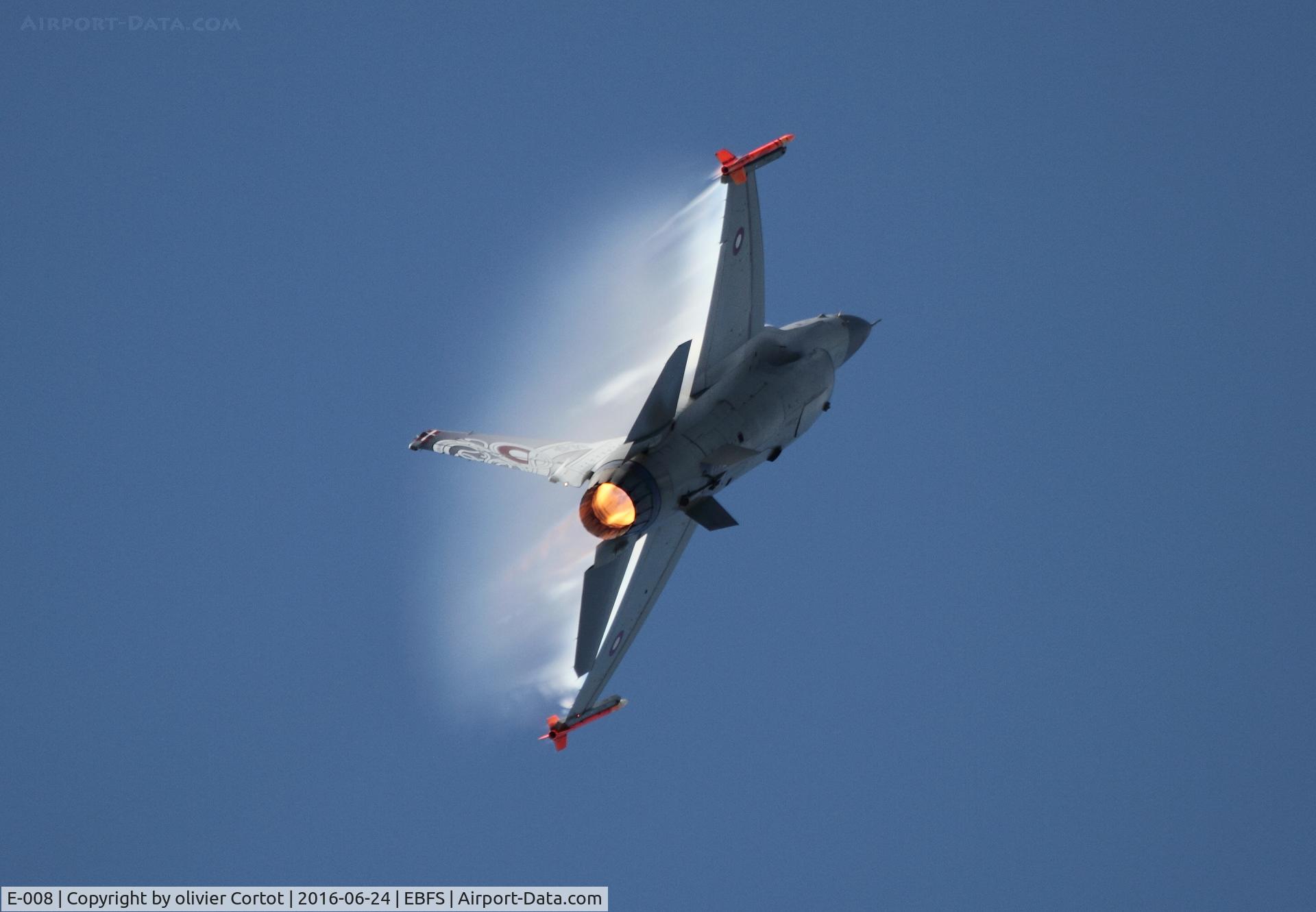 E-008, Fokker F-16AM Fighting Falcon C/N 6F-51, Florennes airshow
