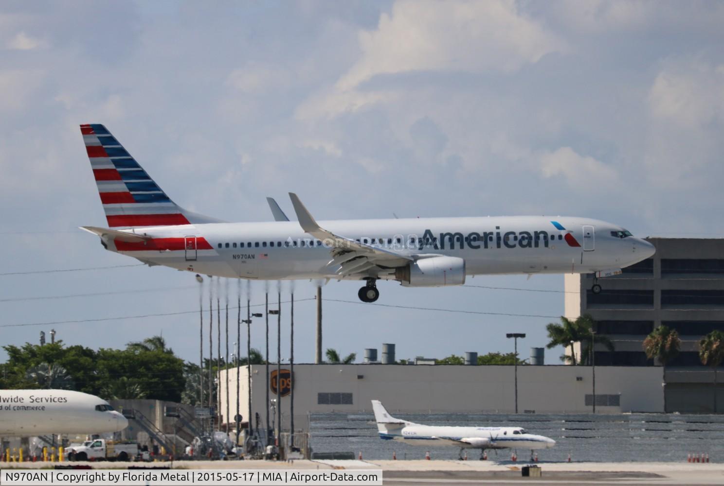 N970AN, 2001 Boeing 737-823 C/N 30096, American
